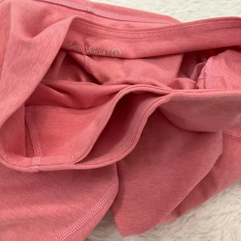 Outdoor Voices Women’s 9” Pink Bike‎ Shorts - Size Small
